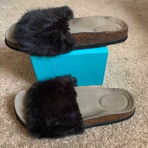 Madden girl faux fur slides